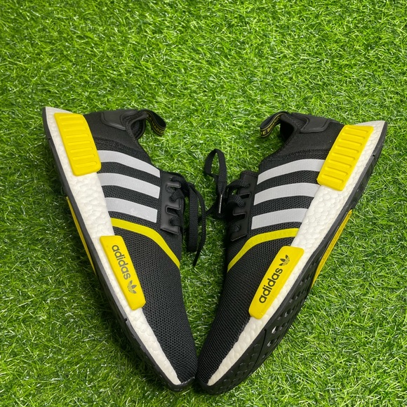 adidas NMD R1 Thunder Size Men's 11.5 (WORN ONCE WITH BOX) - Picture 3 of 8